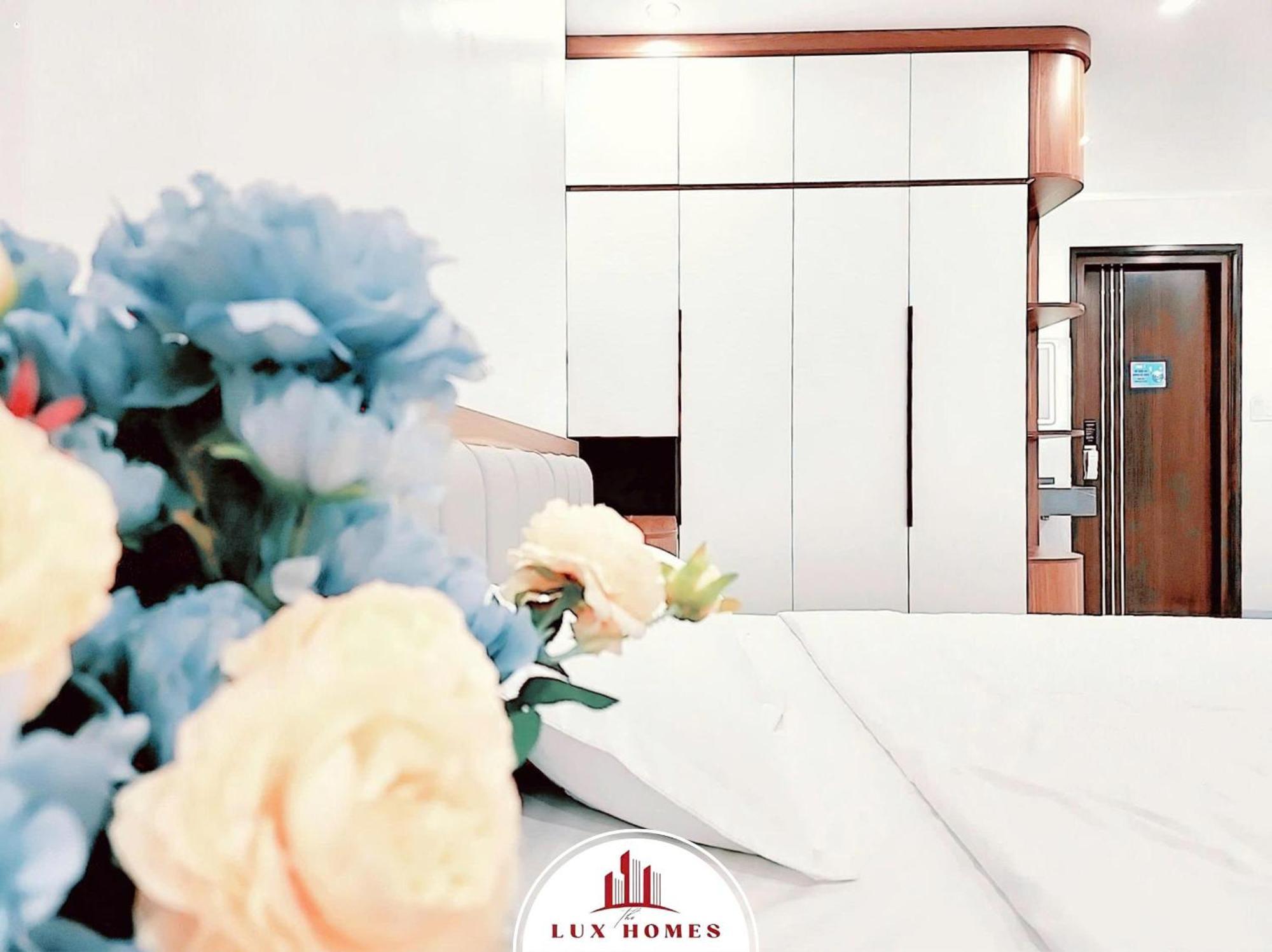 The Luxhomes Apartments 231 Van Cao Hai Phong Bagian luar foto